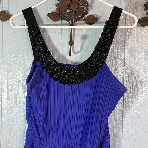 Trixie brand dress - Picture 2 of 7